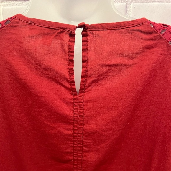 HAYDEN Red Lace Detail short sleeve Women's blouse/size L - Picture 6 of 7